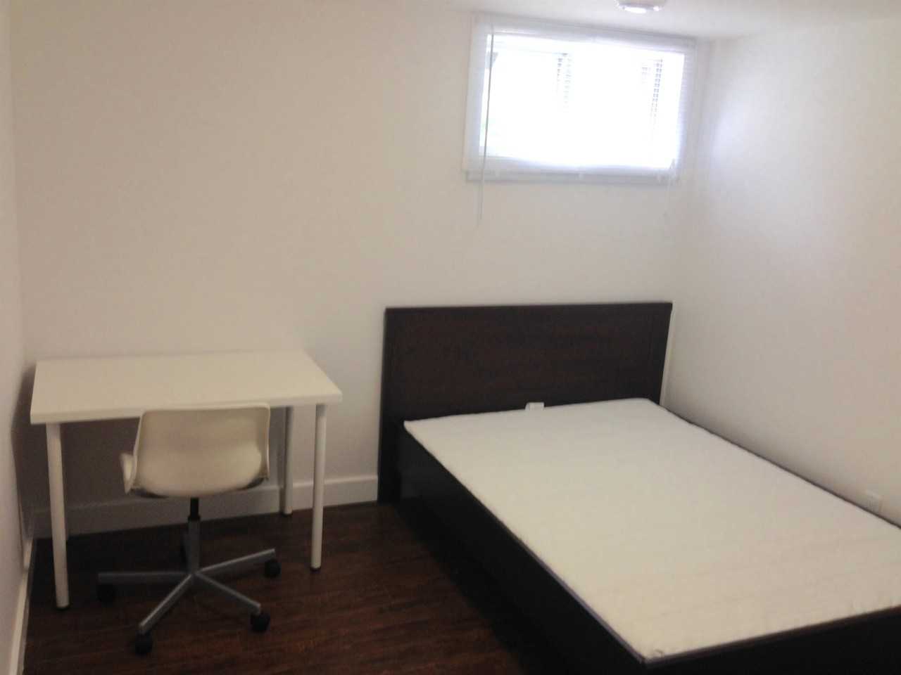 2173 Navaho Dr #B - Photo 5 of 8