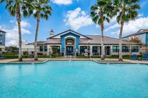 featured image of 902 S Palm Court Dr
