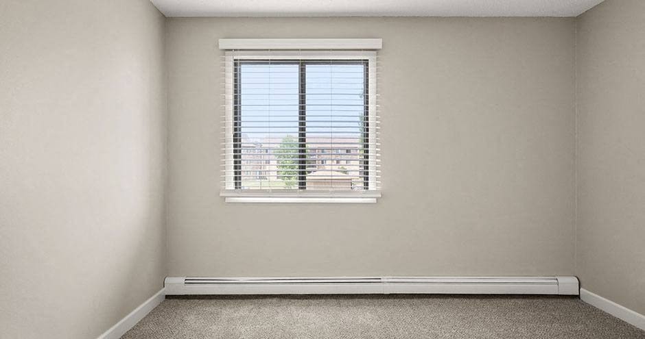 The Woods of Burnsville Apartments - Photo 5 of 49