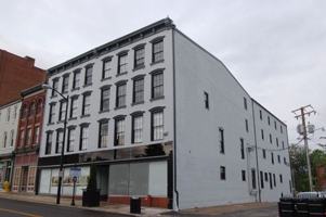 featured image of 230 North Sycamore Street