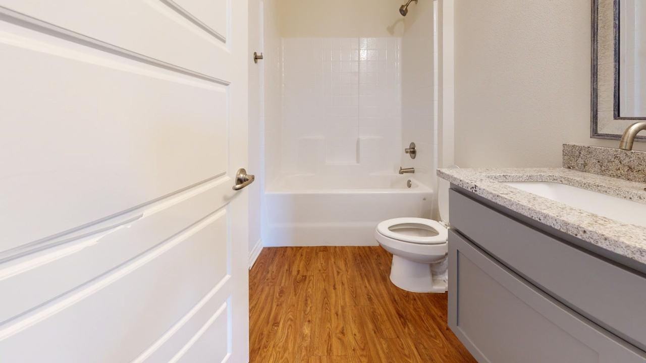 3109 Green Street - Photo 7 of 9