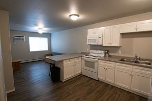 Plaza View Apartments - Photo 1 of 1