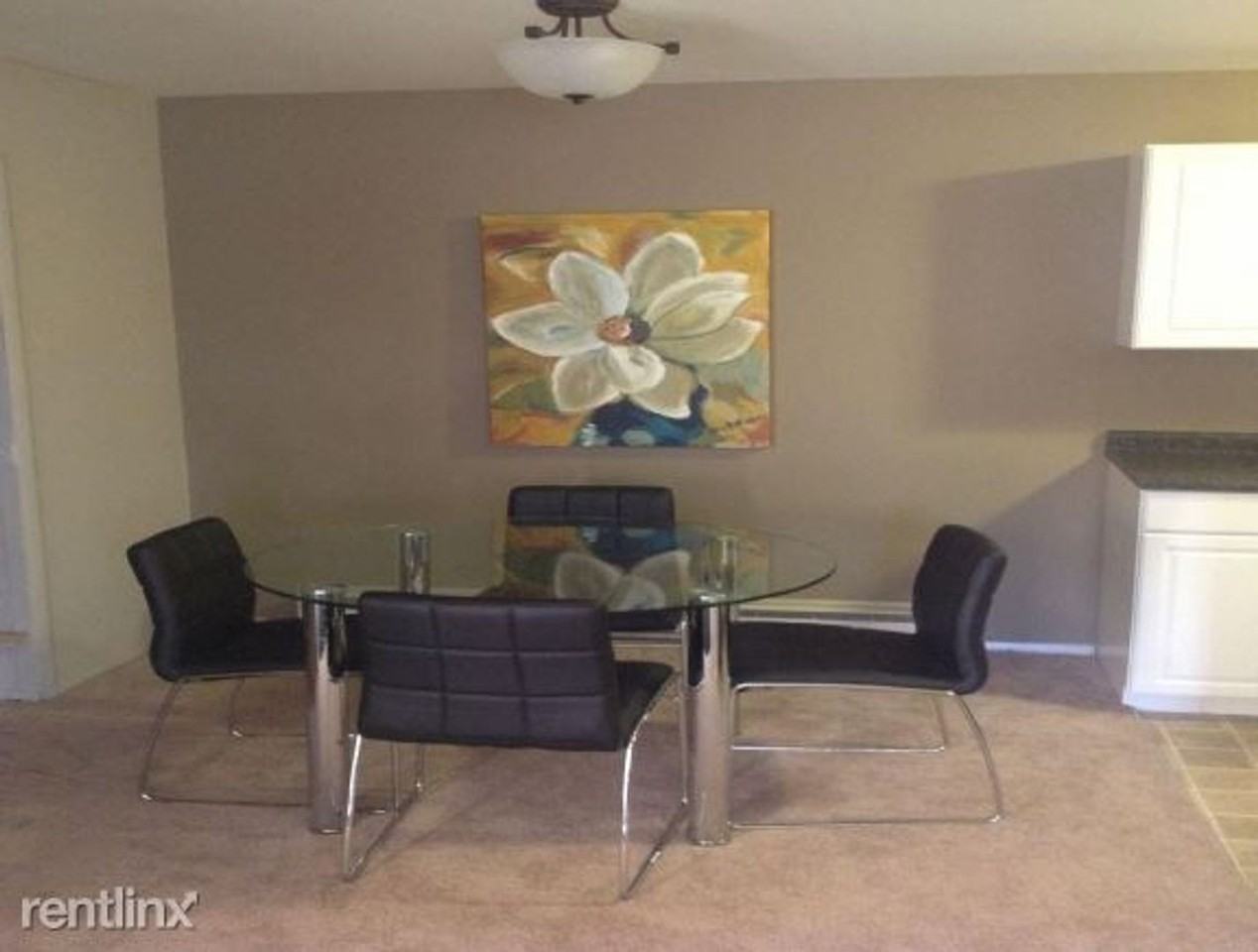 Turner Drive Apartments - Photo 6 of 18