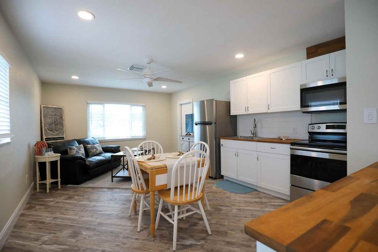 480 129th Ave East - Photo 2 of 16