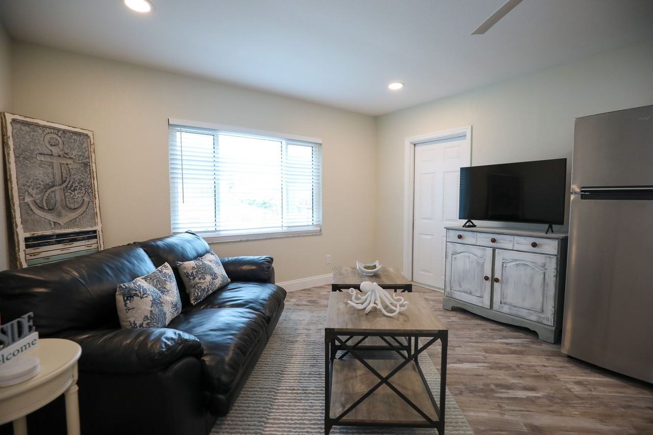 480 129th Ave East - Photo 5 of 16