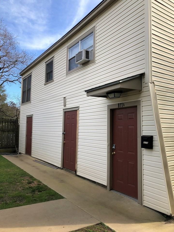 811EA - Photo 2 of 12