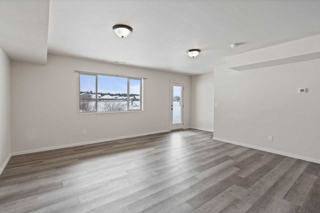 Winona Road 4-bedroom Homes - Photo 6 of 50