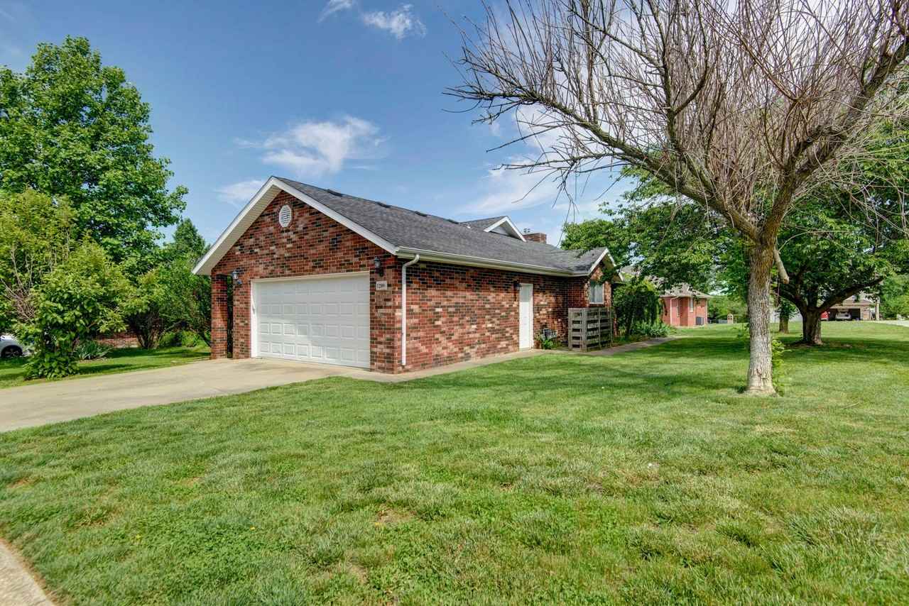 9th Ave Duplex Apartments 1209/1211 N 9th Ave, Ozark, MO 65721 Zumper