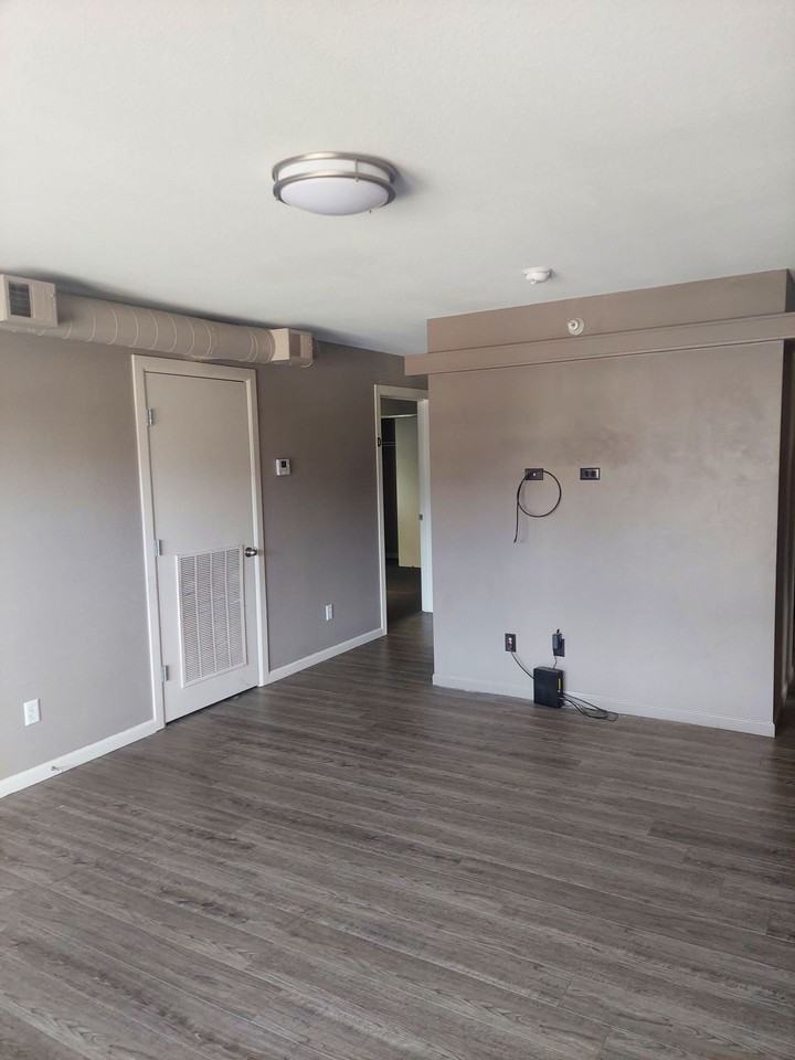 Walnut Quads Apartments 450 E Walnut St, Springfield, MO 65806 Zumper