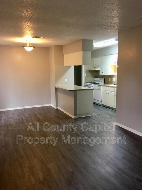6506 S 1st St #104 - Photo 3 of 6