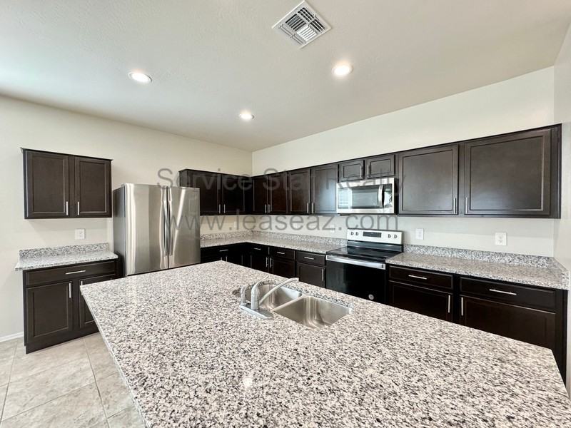 24903 N 183rd Dr - Photo 6 of 22