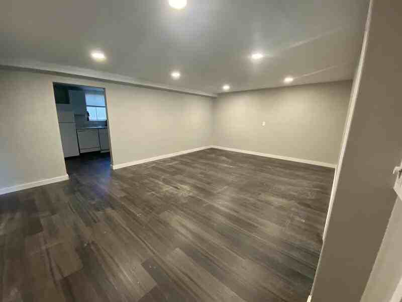 1237 Ohio St - Photo 2 of 7