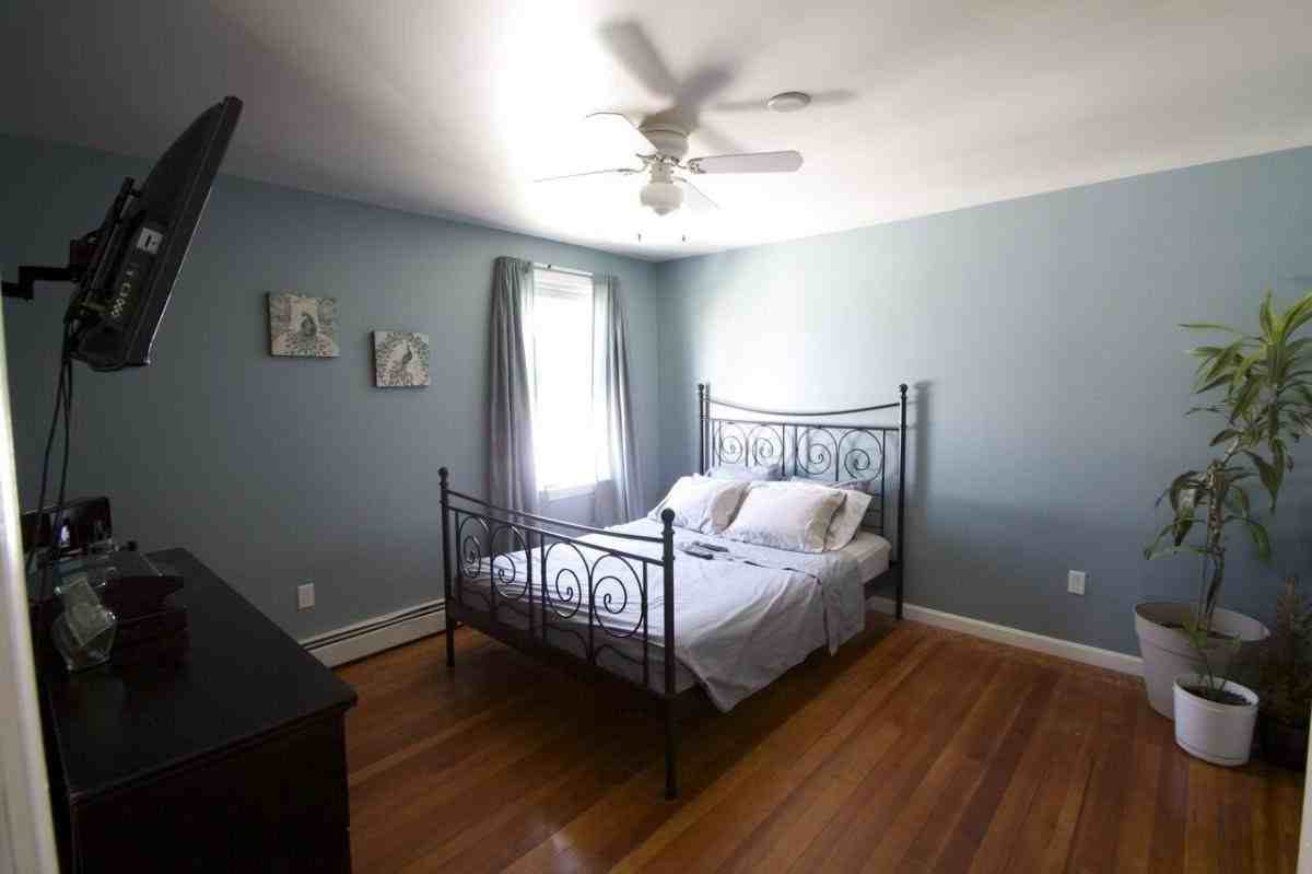 121 Grove St. - Photo 3 of 7