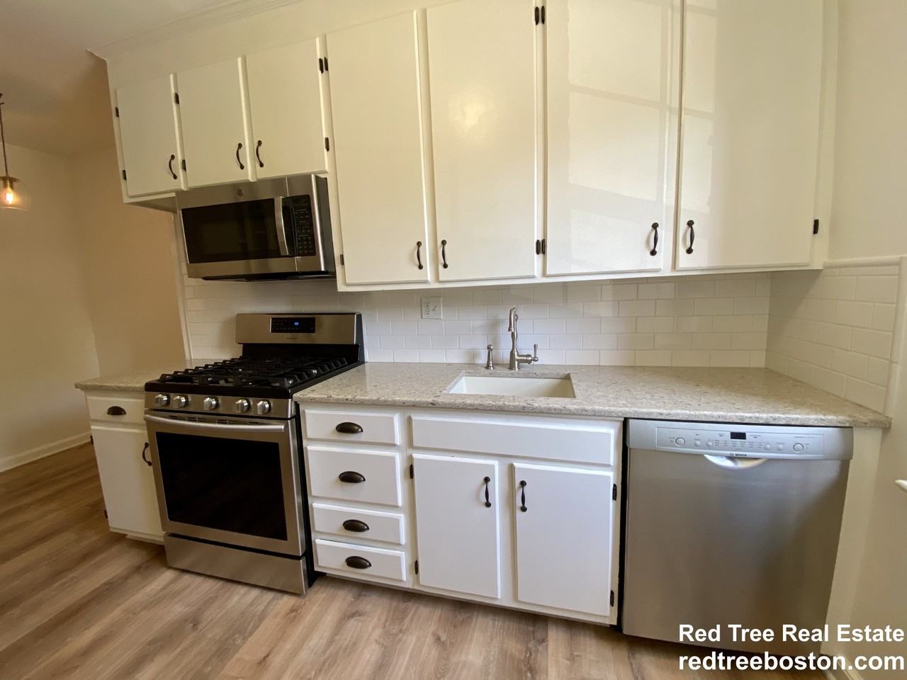 337 Tappan St #3 - Photo 3 of 6