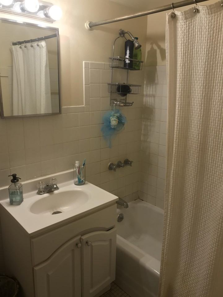 3346 3346 South Whitnall AvenueApt 10 #10 - Photo 6 of 8