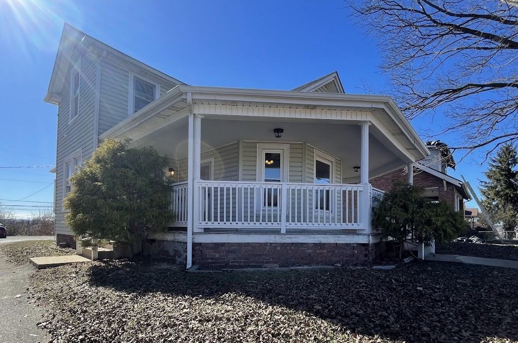 1233 E Center St #H1 - Photo 4 of 22