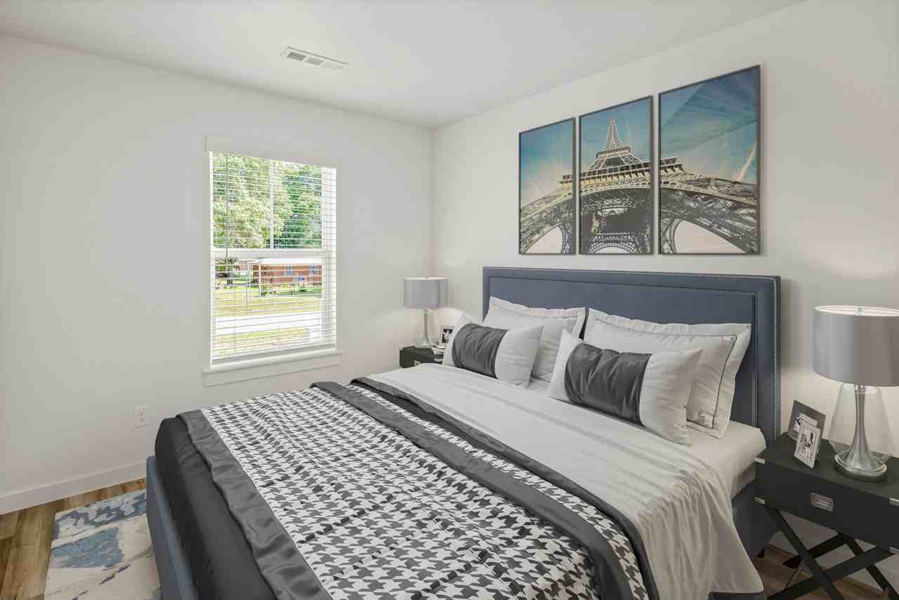 581 W Pickens Rd #H581 - Photo 7 of 23