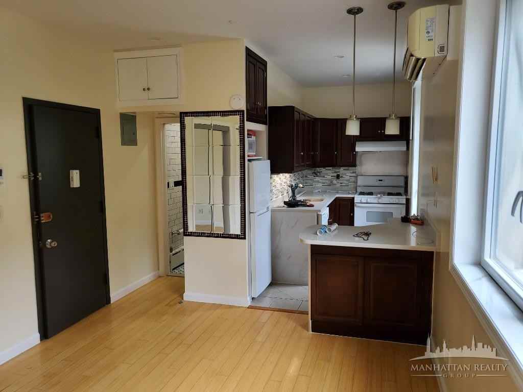 E 62nd St 4, New York, NY 10065 Studio Apartment for Rent PadMapper