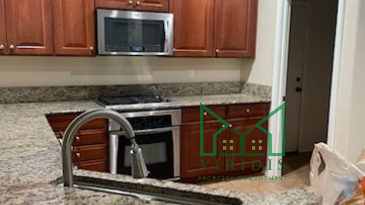 5520 Rockview Dr #1 - Photo 2 of 14