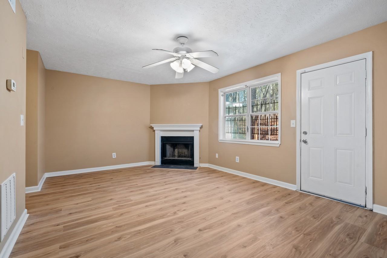 7253 Crestside Dr #1 - Photo 6 of 14