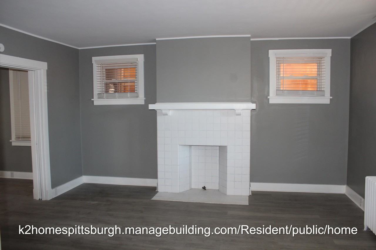 198 Saint Joseph St #1 - Photo 3 of 21