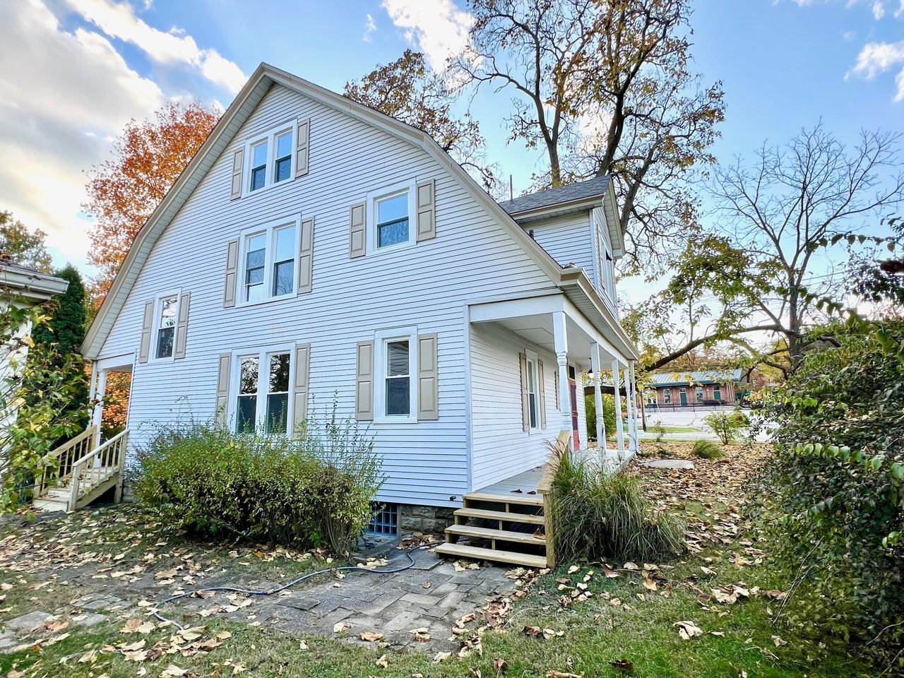 304 Cleveland Ave - Photo 2 of 22