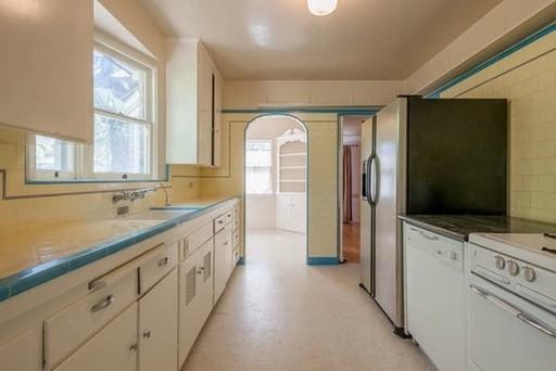 245 E Princeton Ave - Photo 3 of 3