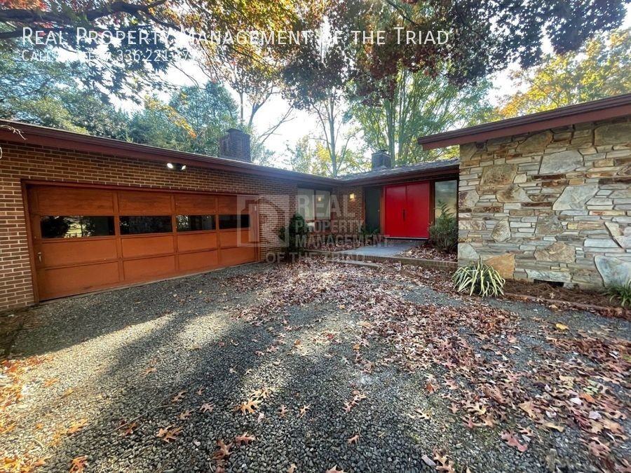 3180 Old Hollow Rd - Photo 2 of 21