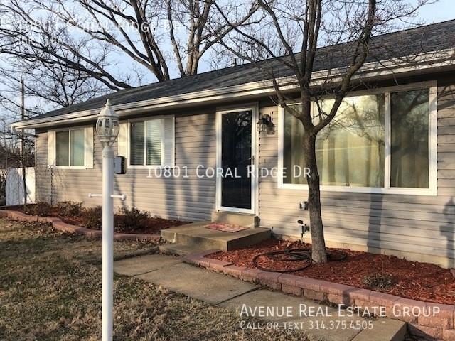 10801 Coral Ridge Dr - Photo 2 of 38