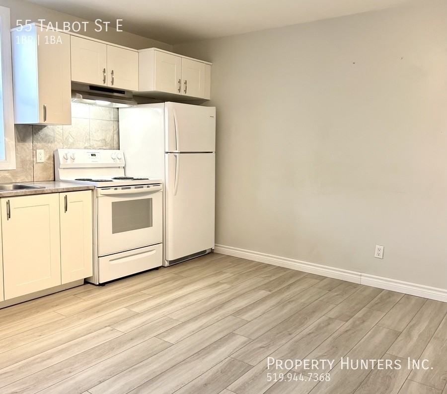 55 Talbot St E - Photo 3 of 7