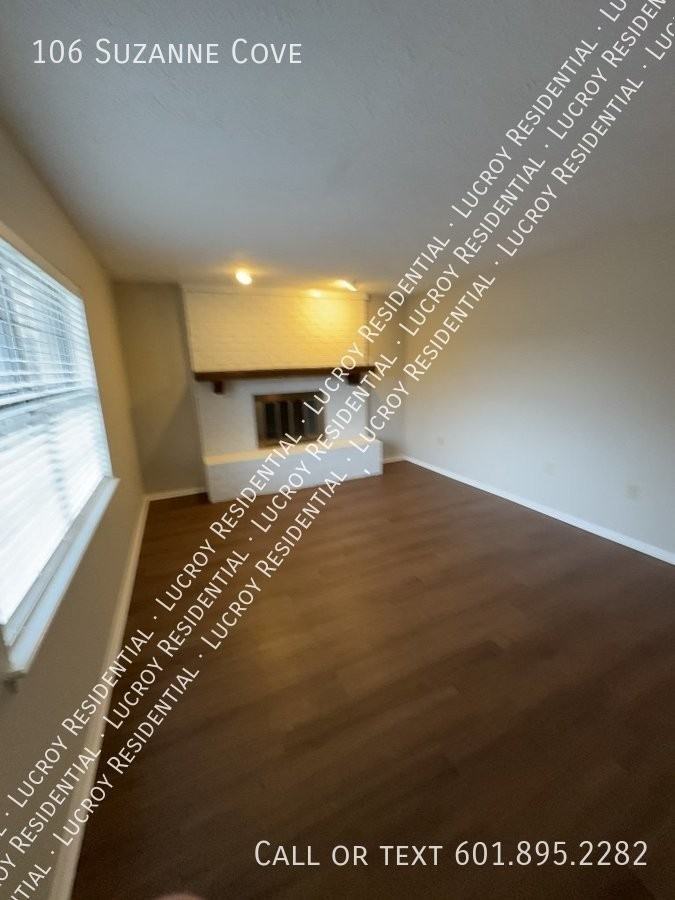 106 Suzanne Cv - Photo 3 of 25