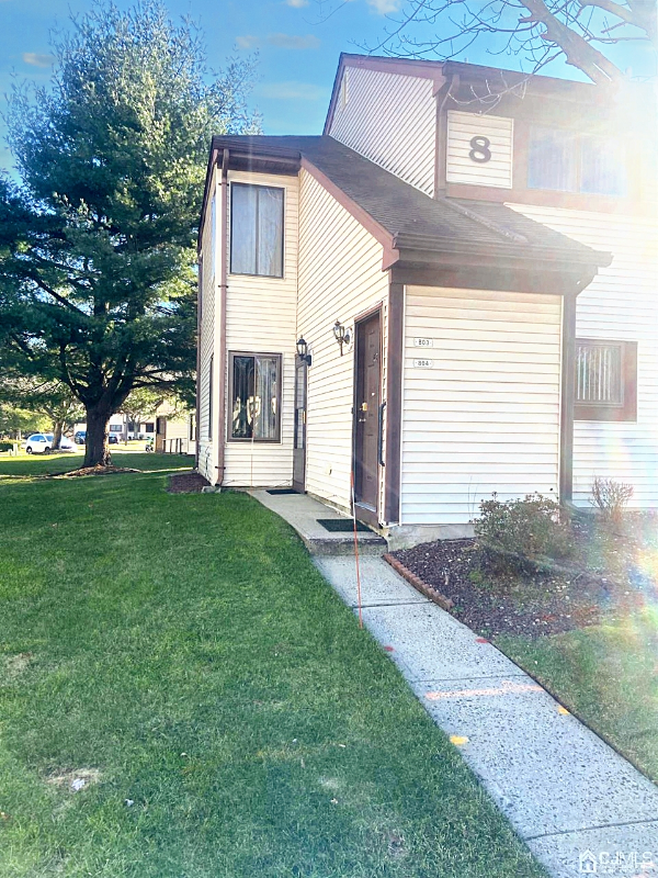 803 Jacob Ct - Photo 2 of 16