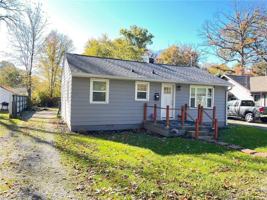 featured image of 2617 E 6th St