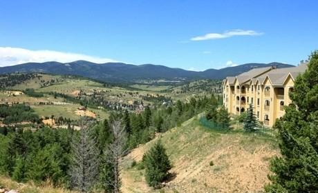 Gold Mountain Apartments - Photo 3 of 13