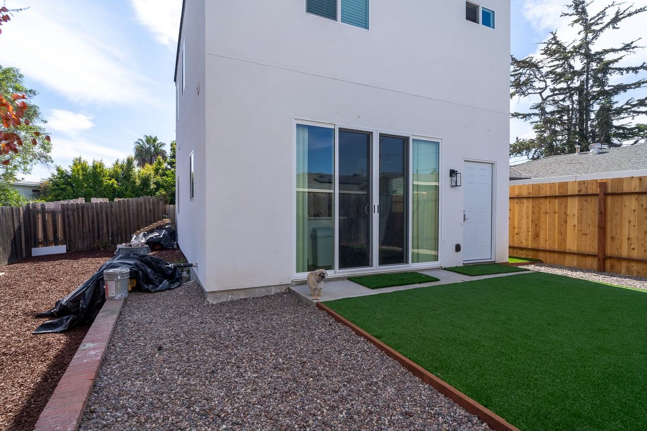 5123 Tipton St #1 - Photo 3 of 17