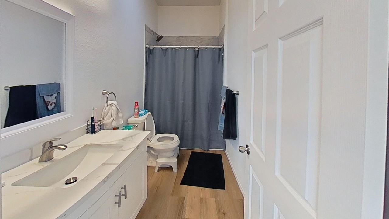 5123 Tipton St #1 - Photo 5 of 17