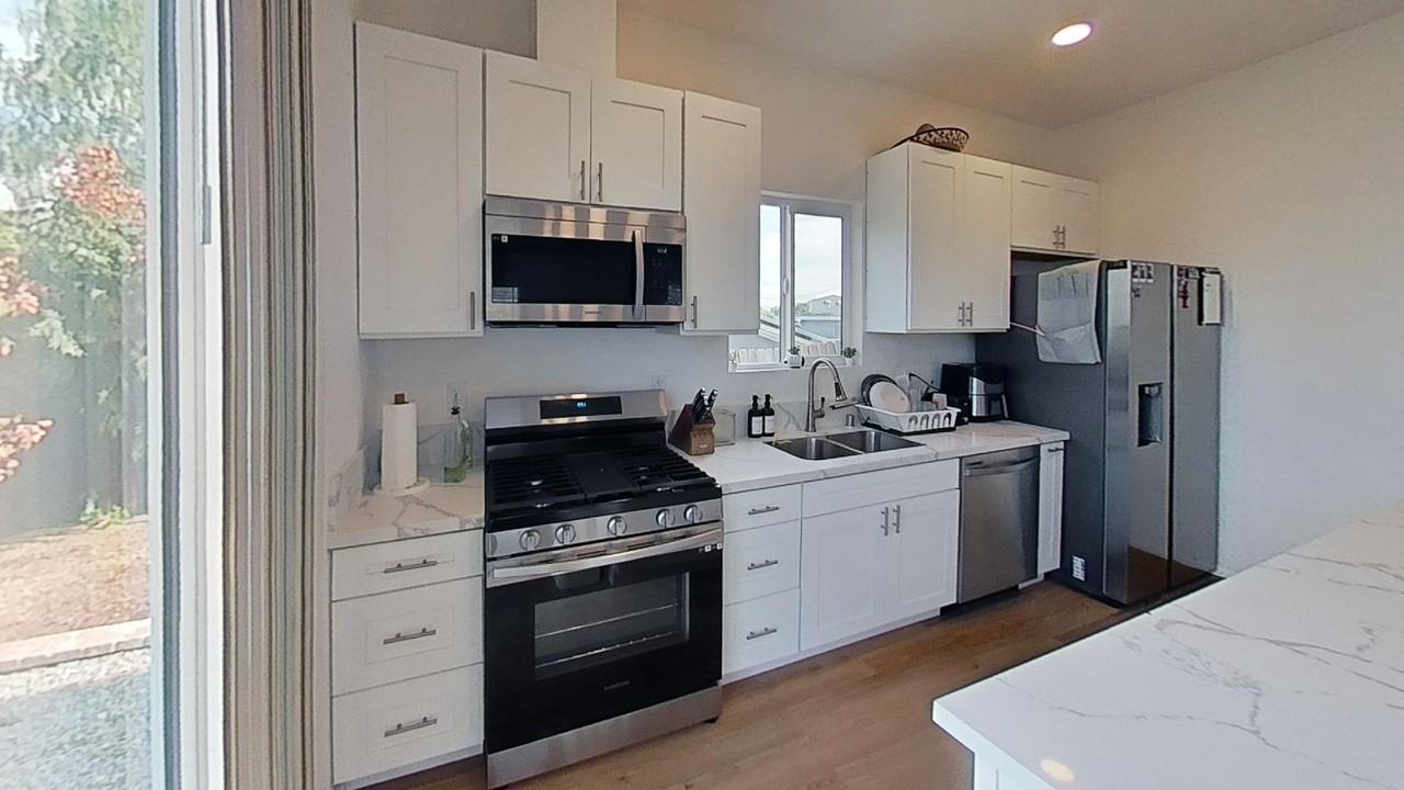 5123 Tipton St #1 - Photo 4 of 20