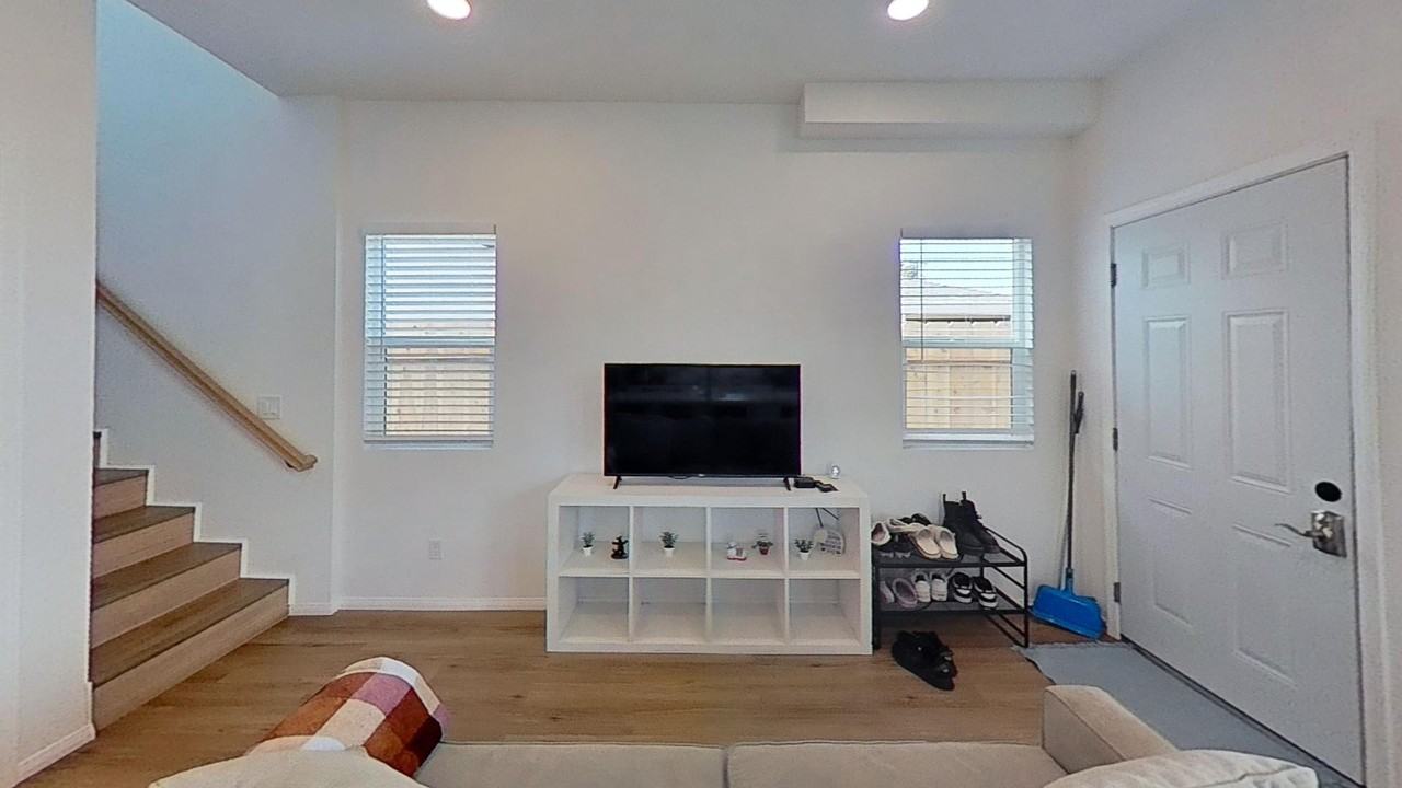 5123 Tipton St #1 - Photo 5 of 20