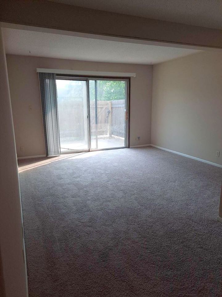 Quail Creek Apts. - Photo 5 of 50