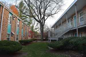 featured image of 611 607- 611 W. Healey St.
