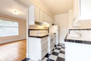 2170 NE Hancock St - Photo 1 of 1