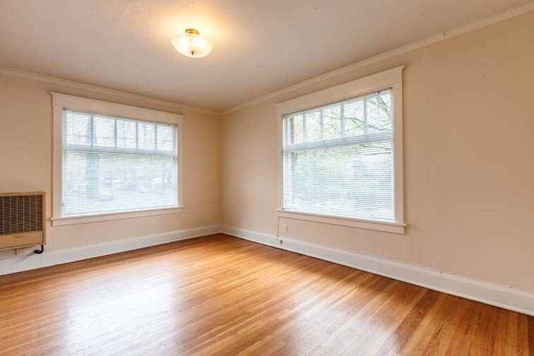 2170 NE Hancock St - Photo 6 of 18