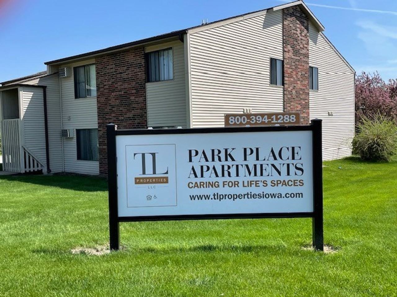 Park Place Apartments - Photo 4 of 27