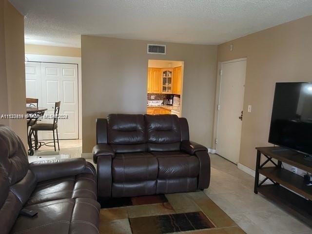 8303 Sw 142nd Ave #D202 - Photo 2 of 8