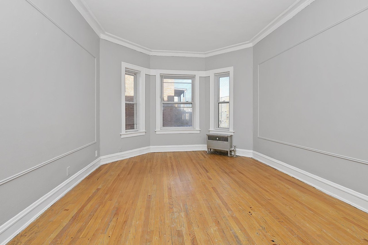 8139-8145 S Maryland Ave - Photo 3 of 7