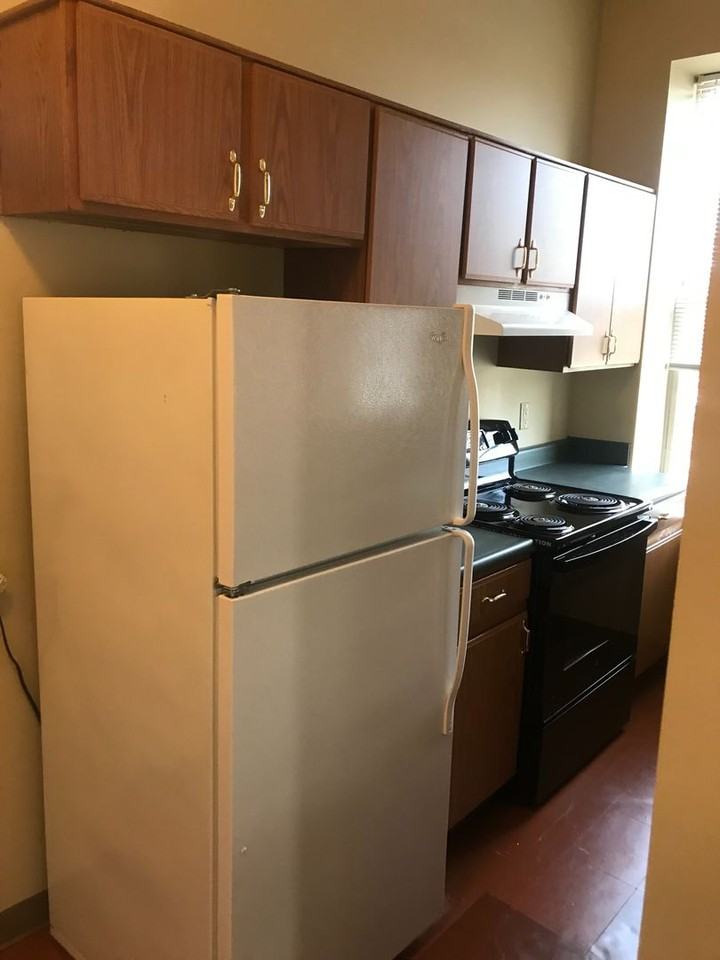 UV Seven Oaks - Photo 4 of 12