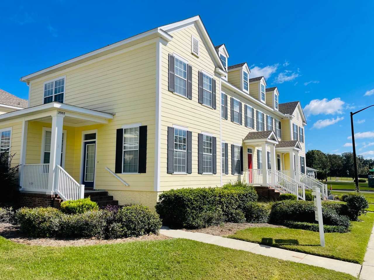 3988 Shumard Oak Blvd - Photo 3 of 29