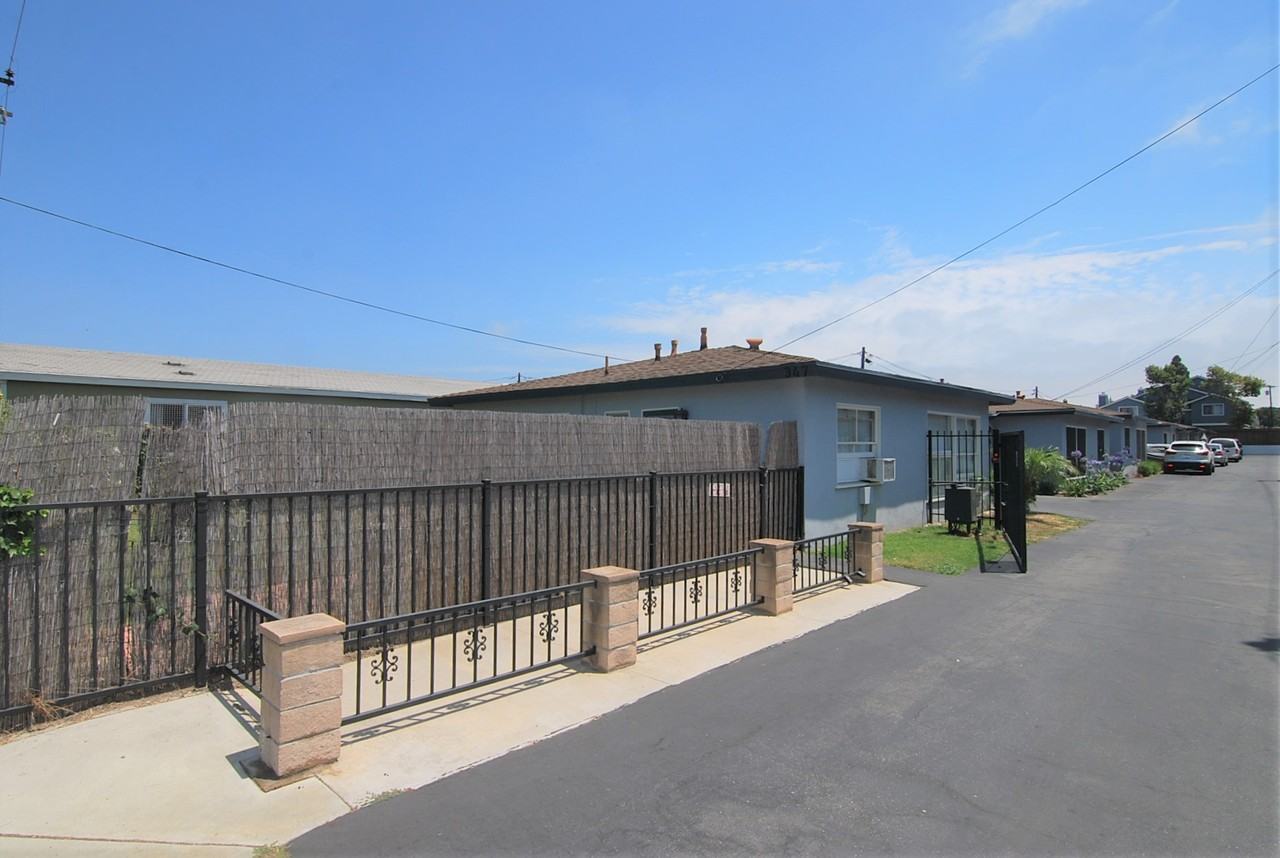 347 Wilson - Photo 3 of 3