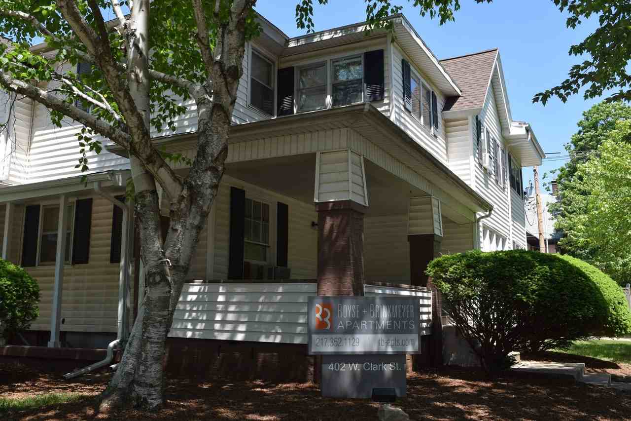 Clark Street House by Royse + Brinkmeyer - Photo 2 of 3