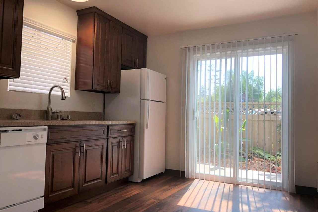 Lamar Garden Townhomes - Photo 3 of 24